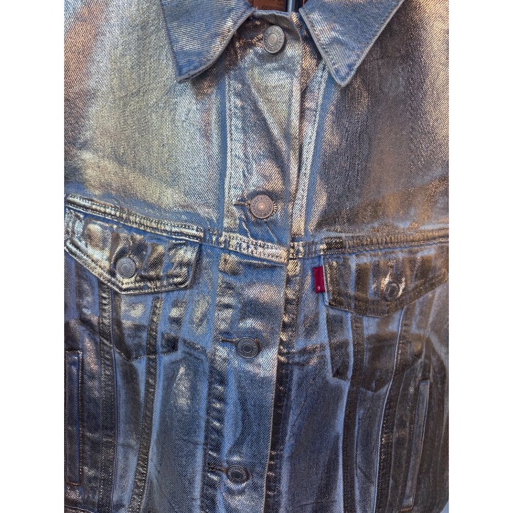 Levi’s Shrunken 90s No Pleat Denim Jacket Size S NEW WITH TAGS - Picture 8 of 16